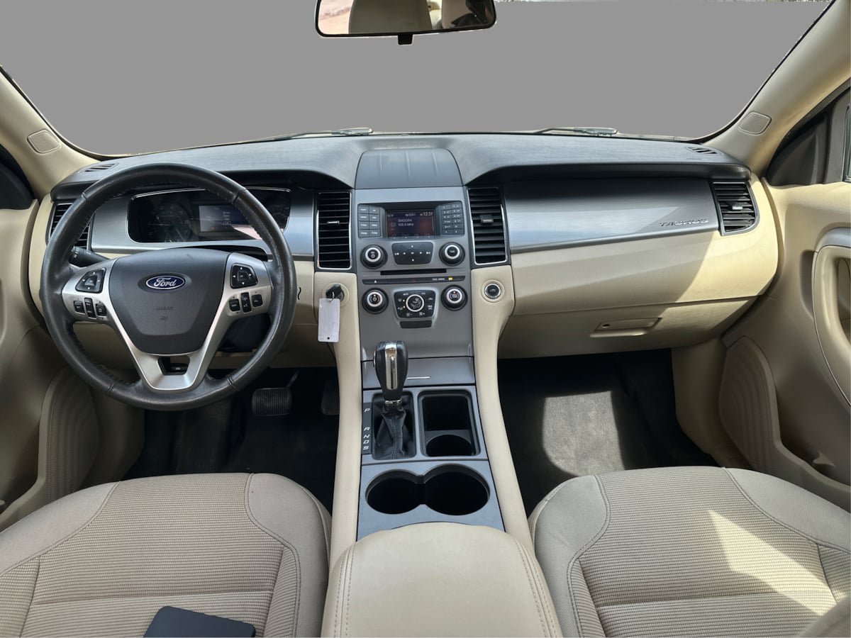 Used 2019 Ford Taurus SEL AWD/4WD image 21