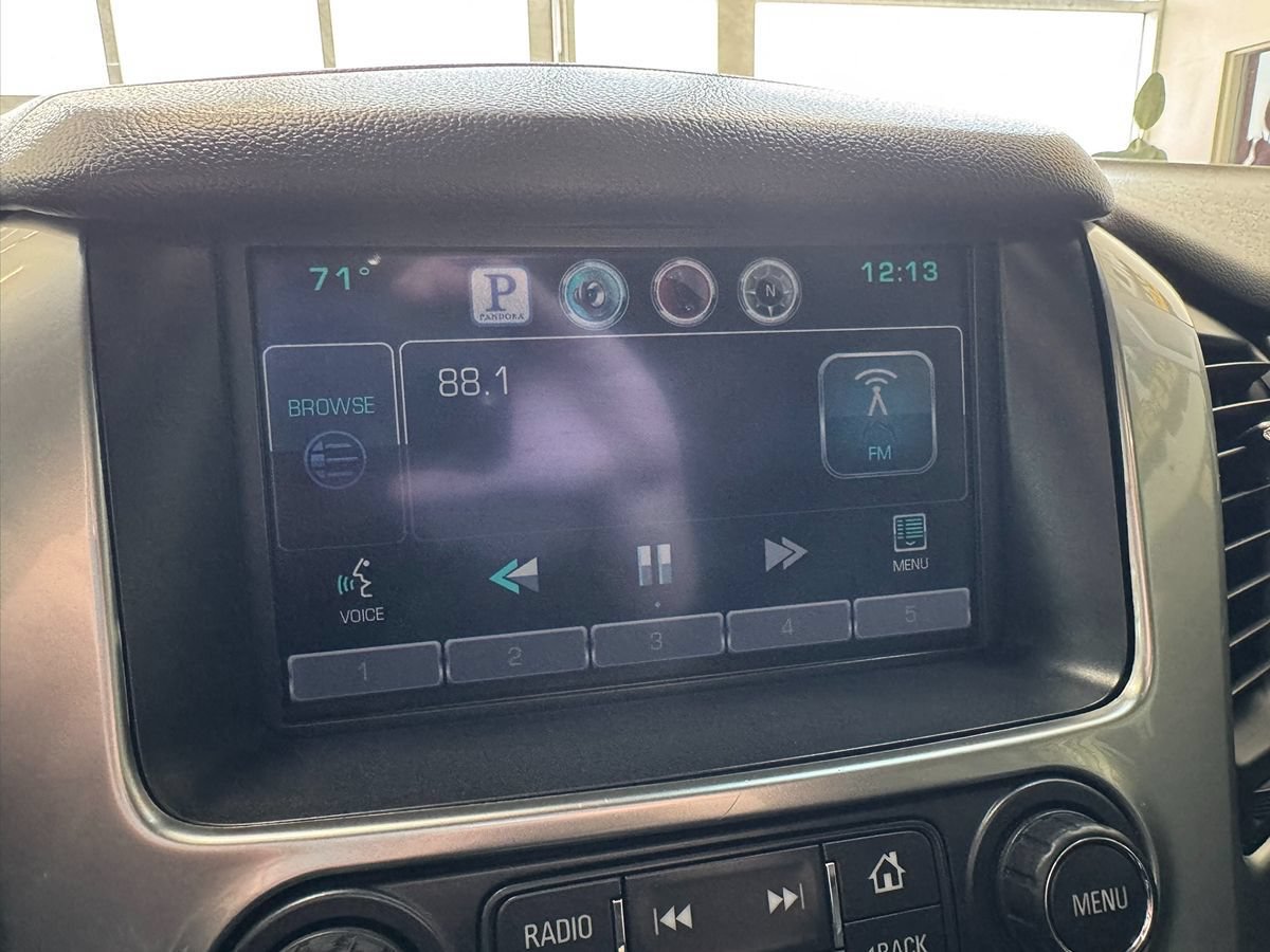 Used 2015 Chevrolet Tahoe LTZ AWD/4WD image 22