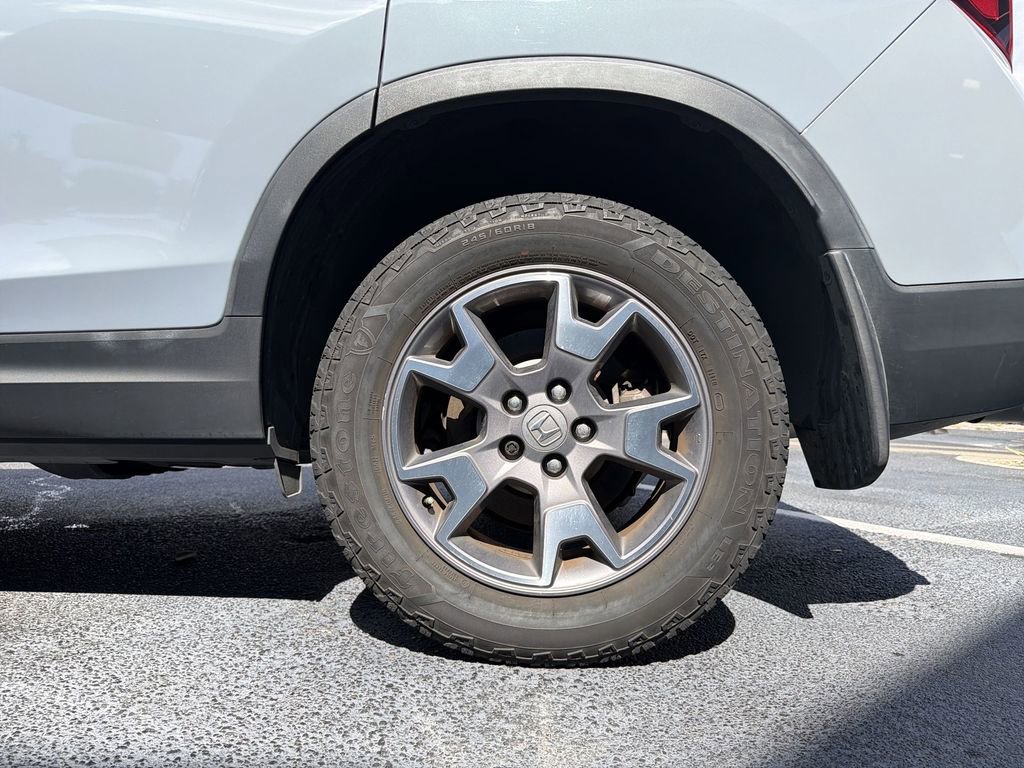 Certified 2023 Honda Passport TrailSport image 30