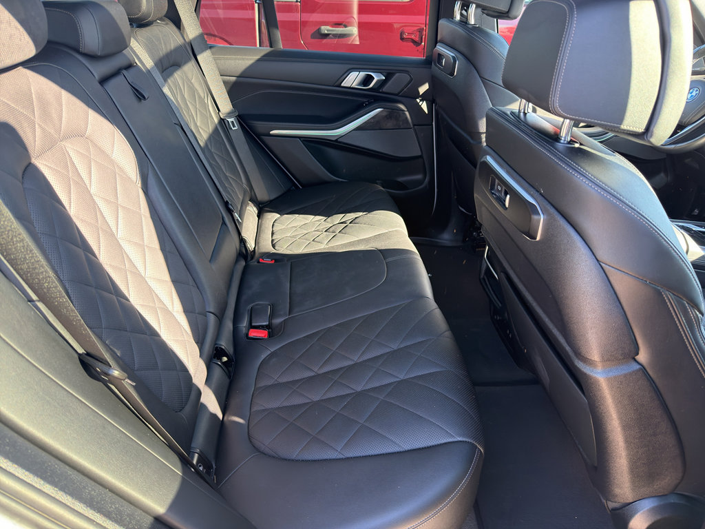 Used 2024 BMW X5 xDrive40i image 11