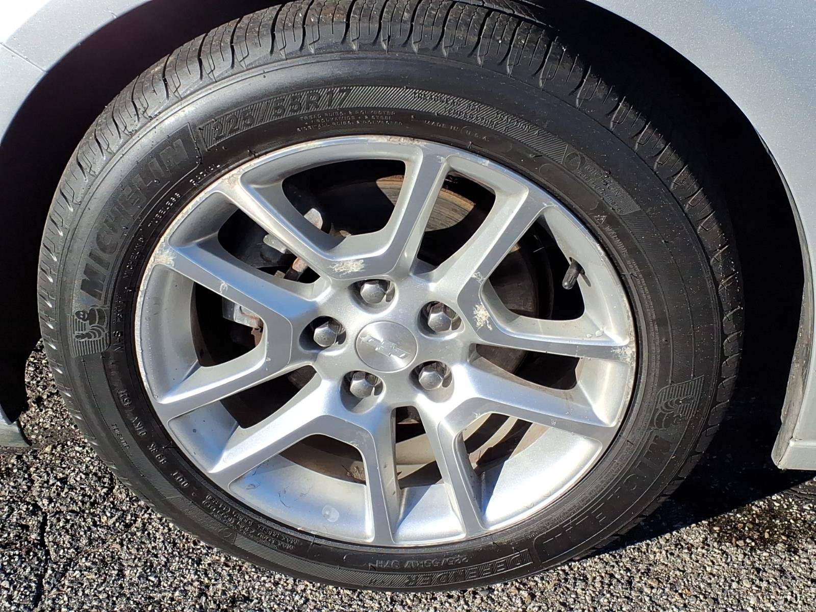 Used 2013 Chevrolet Malibu LT w/ Power Convenience Package FWD image 3