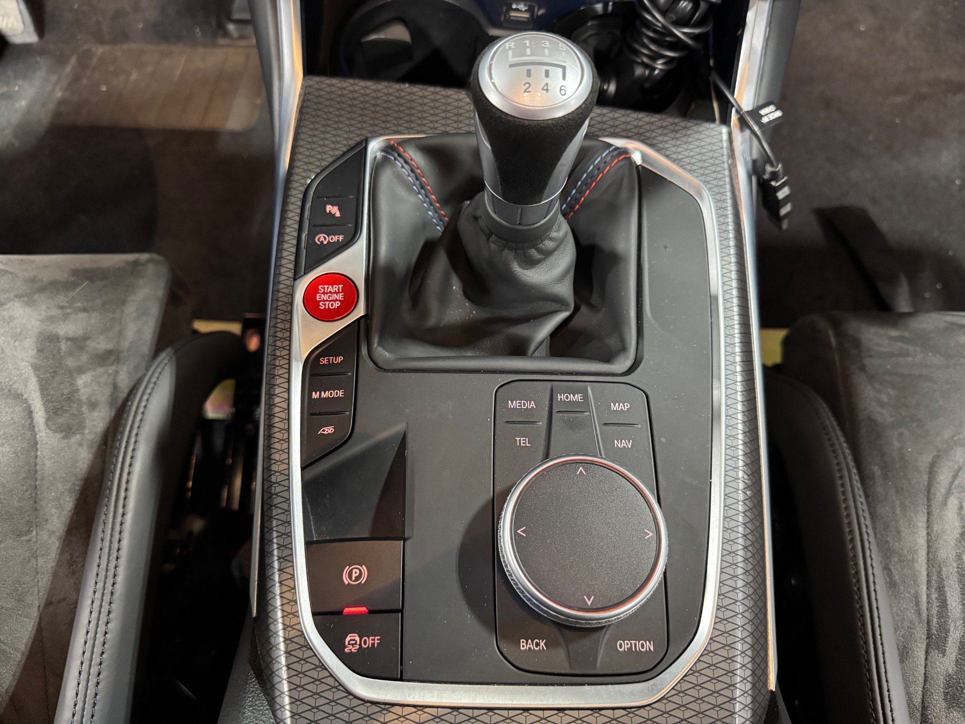 Used 2023 BMW M2 w/ Lighting Package RWD image 54