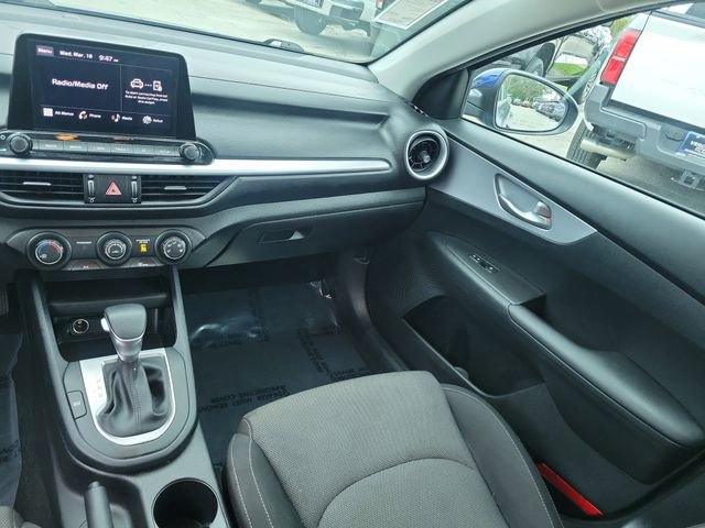 Used 2024 Kia Forte LXS w/ LXS Technology Package image 16