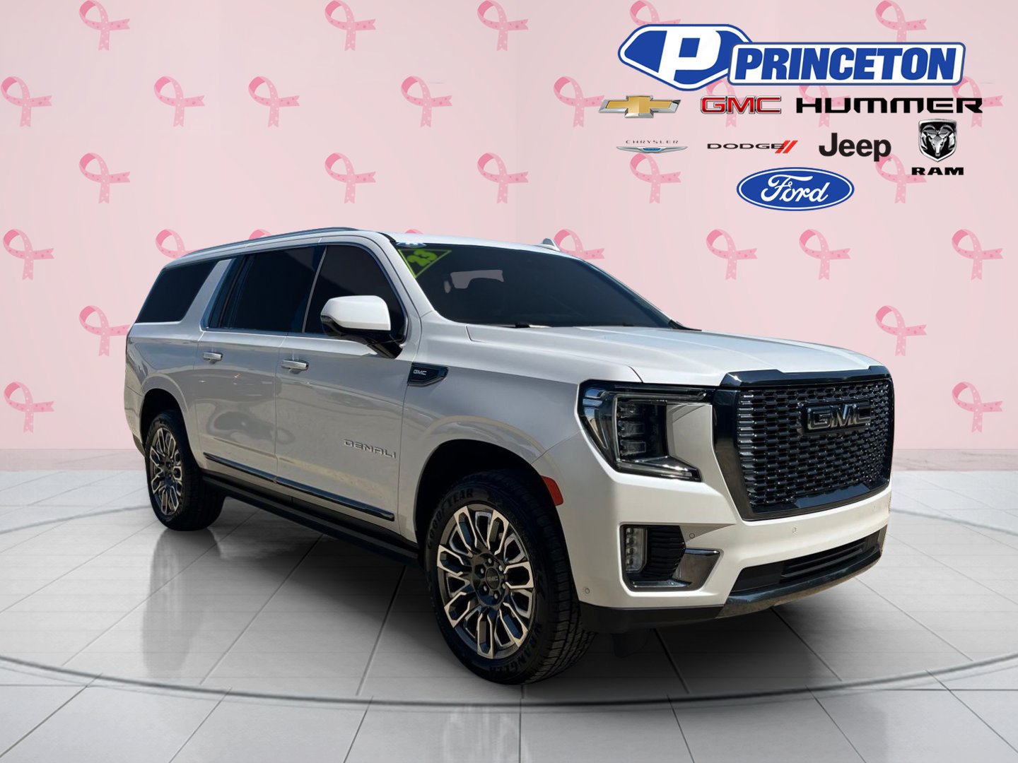 Used 2023 GMC Yukon XL Denali Ultimate w/ LPO, Floor Liner Package