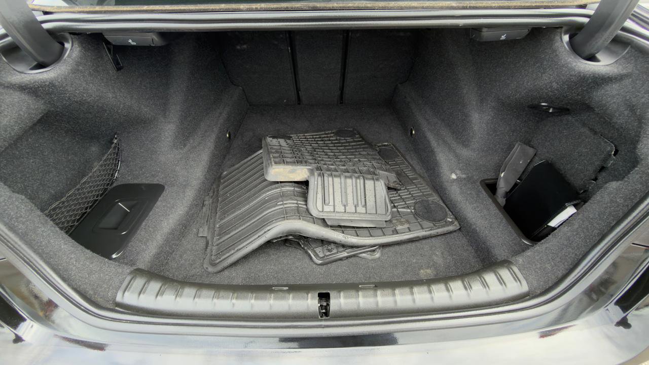 Used 2019 BMW 530i xDrive w/ Convenience Package image 42