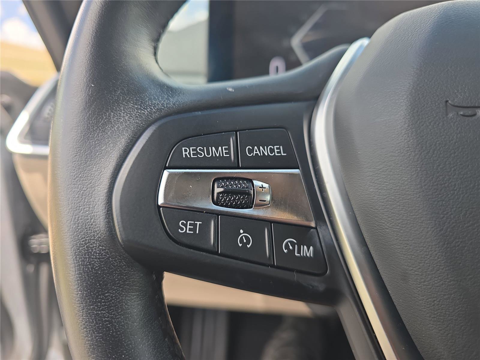 Used 2023 BMW i4 eDrive35 w/ Premium Package image 25