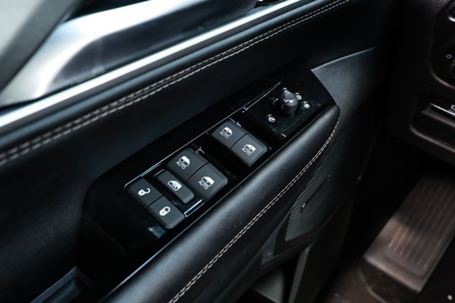 New 2026 Jeep Grand Wagoneer L Limited AWD/4WD image 23