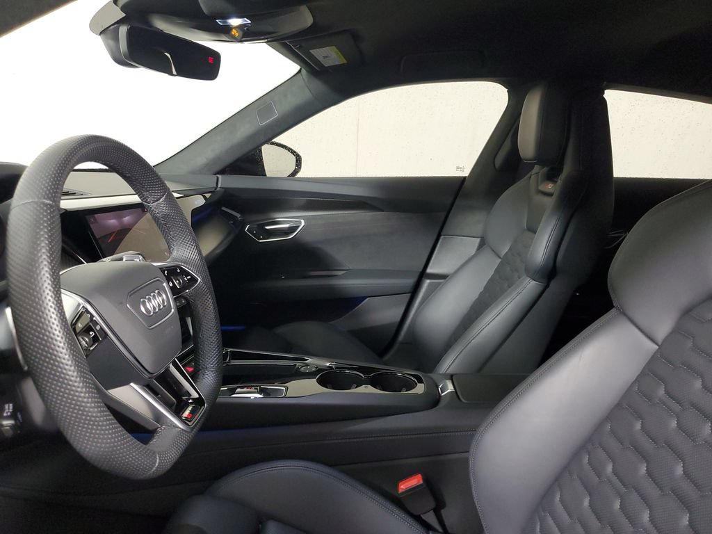 Used 2023 Audi RS e-tron GT w/ Carbon Performance Package AWD/4WD image 19