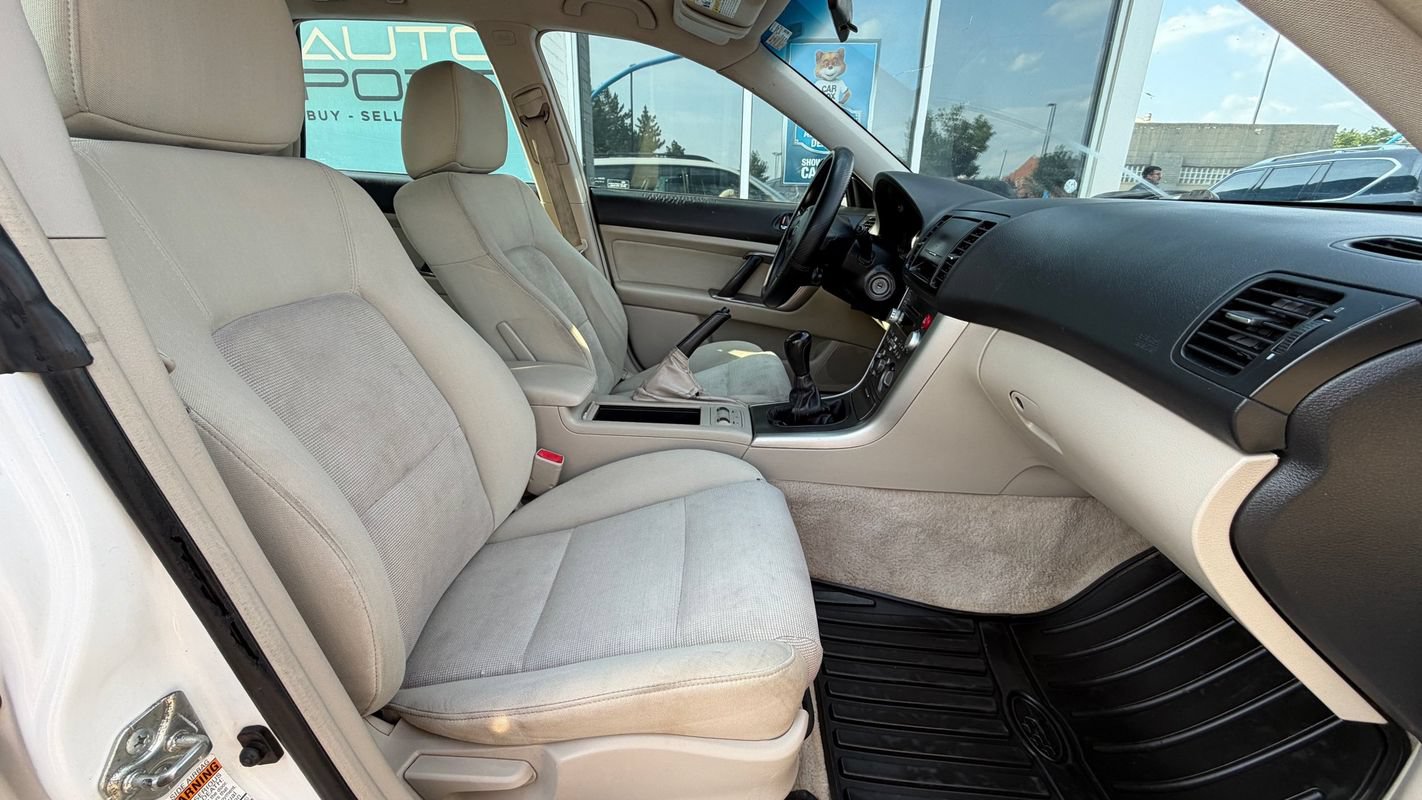 Used 2007 Subaru Outback 2.5i AWD/4WD image 13
