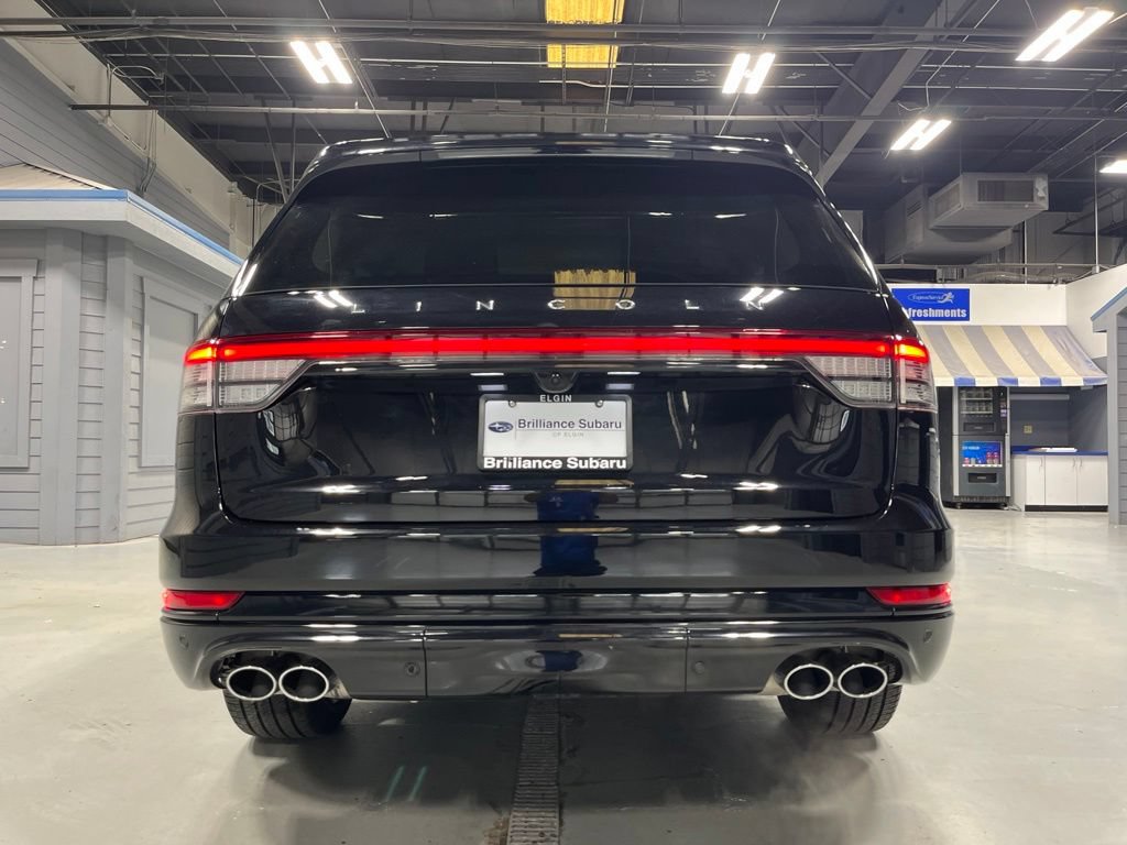 Used 2025 Lincoln Aviator AWD w/ Jet Appearance Package image 6