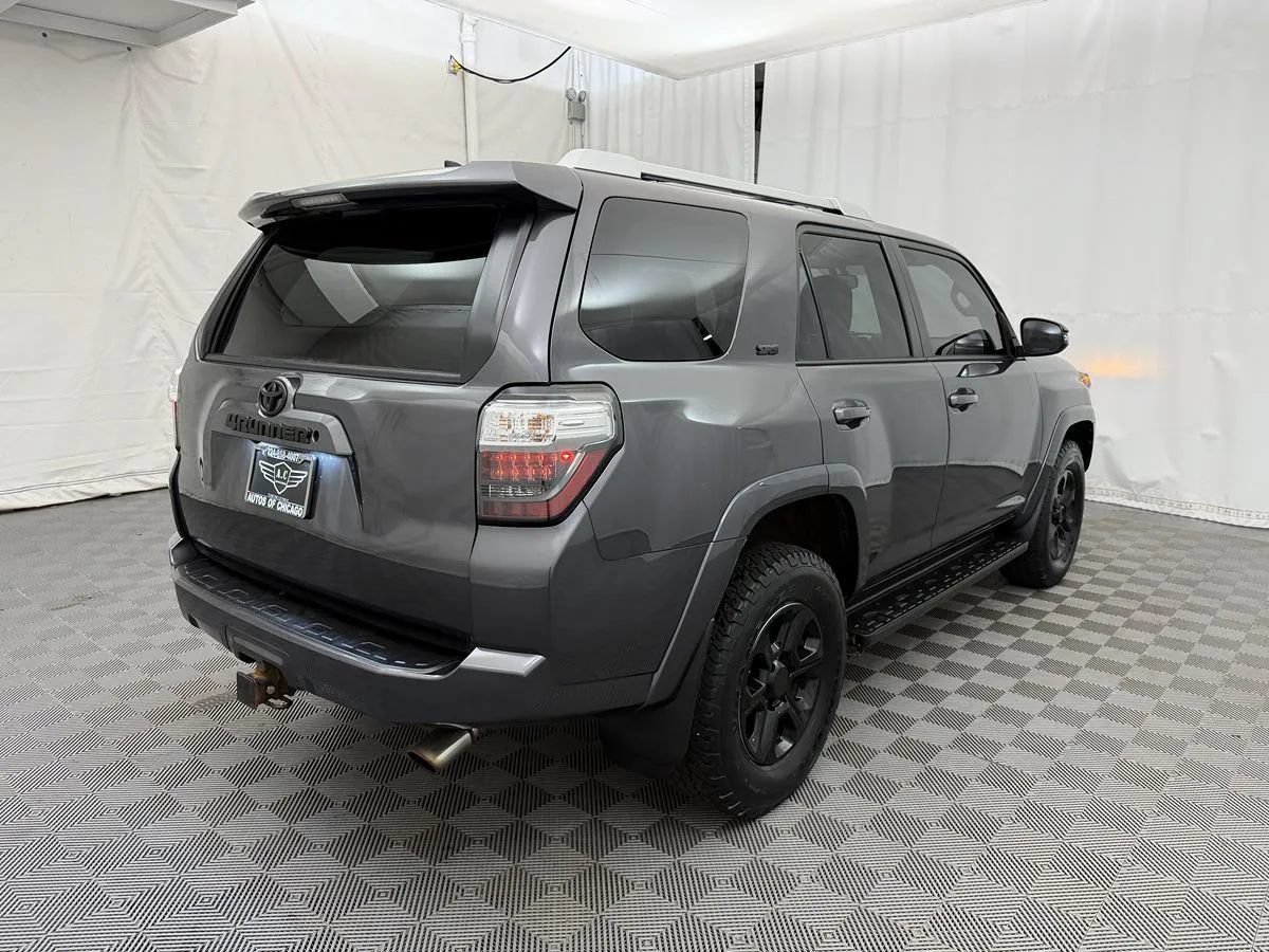 Used 2018 Toyota 4Runner SR5 Premium w/ Wilderness Package AWD/4WD image 5