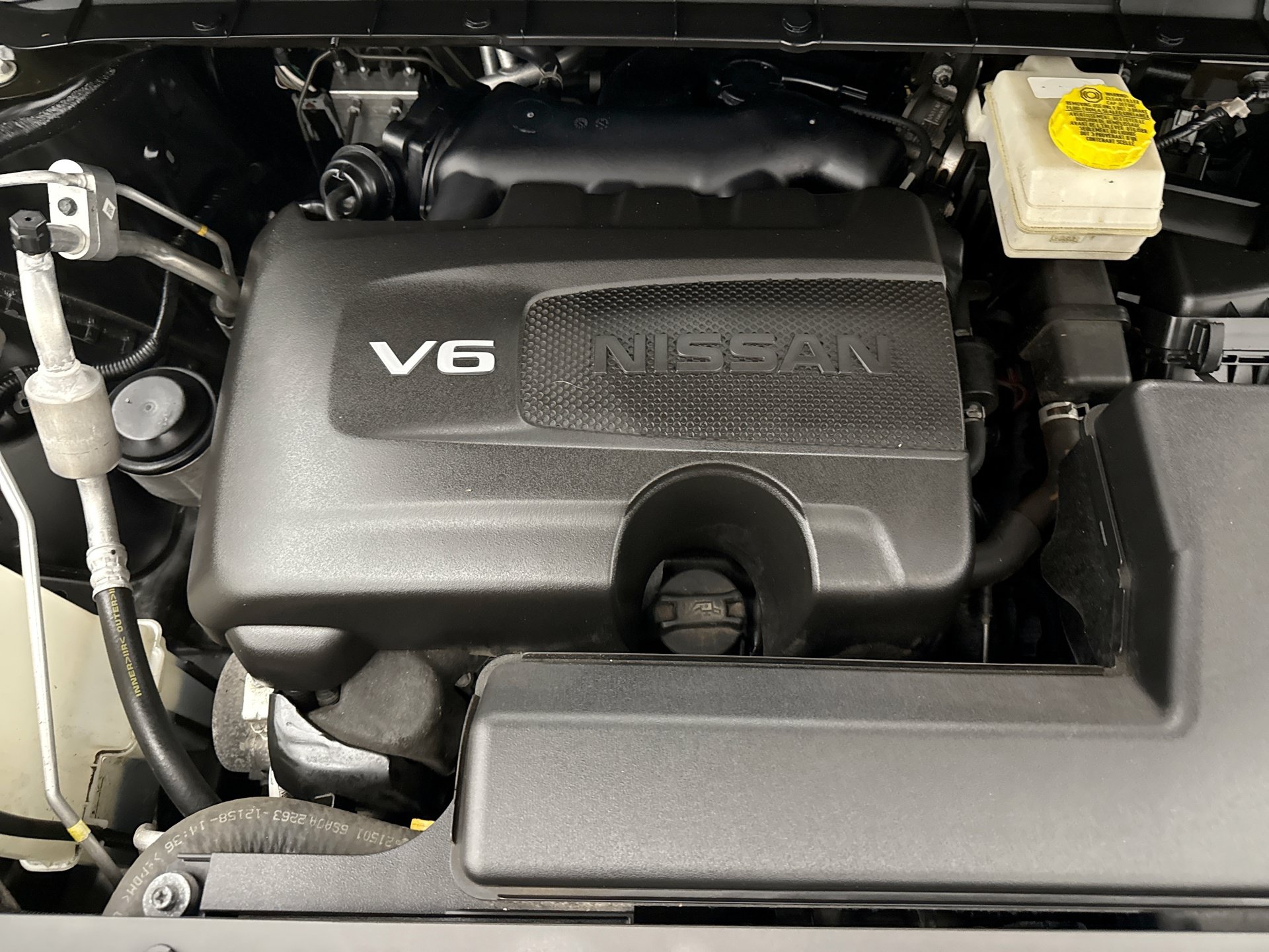 Used 2024 Nissan Pathfinder SL w/ Black Appearance Package AWD/4WD image 28