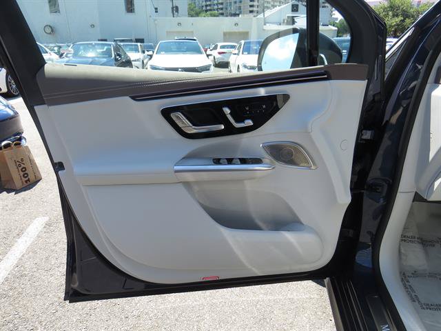 Certified 2023 Mercedes-Benz EQE 350+ 4MATIC SUV w/ Exclusive Trim Package image 13