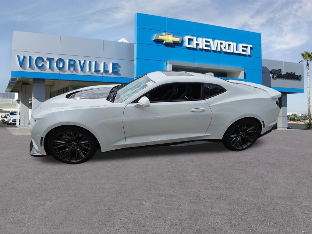 Used 2023 Chevrolet Camaro ZL1 RWD image 9