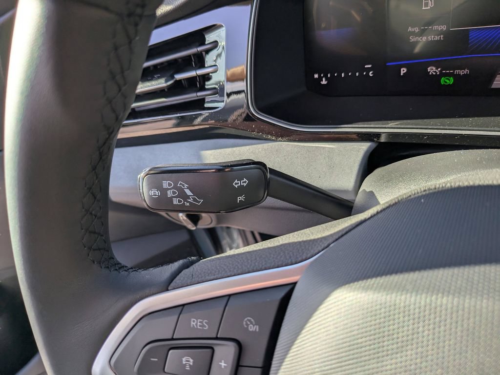 New 2026 Volkswagen Jetta SE FWD image 26