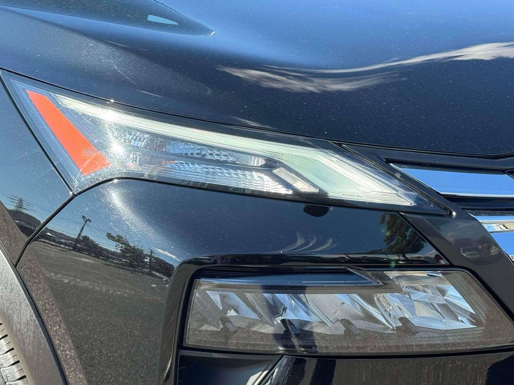 Certified 2024 Nissan Rogue SV image 10