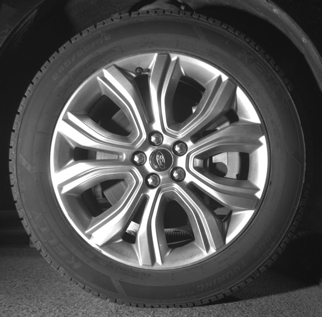 Used 2024 Ford Edge Titanium AWD/4WD image 12