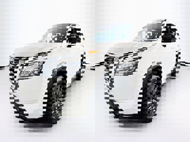 New 2025 Nissan Pathfinder S