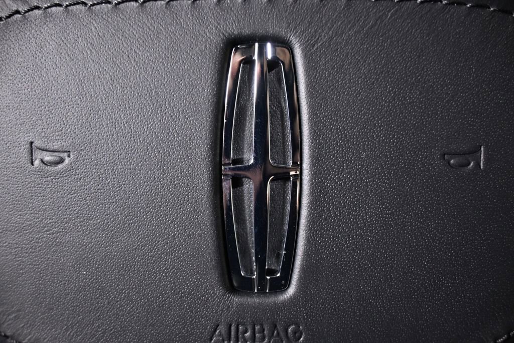 New 2026 Lincoln Navigator L Black Label image 33