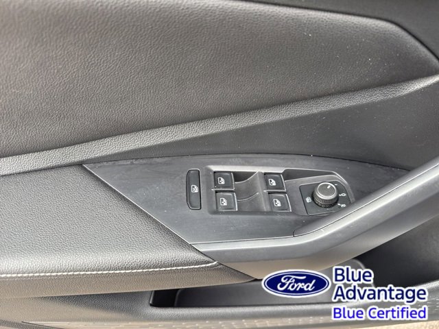 Used 2024 Volkswagen Jetta SE image 16