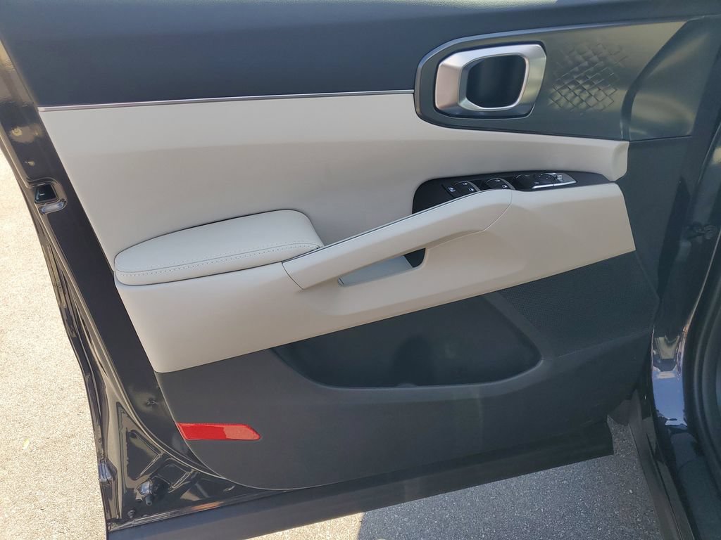 New 2026 Kia Sorento S w/ S Panoramic Sunroof Package FWD image 8