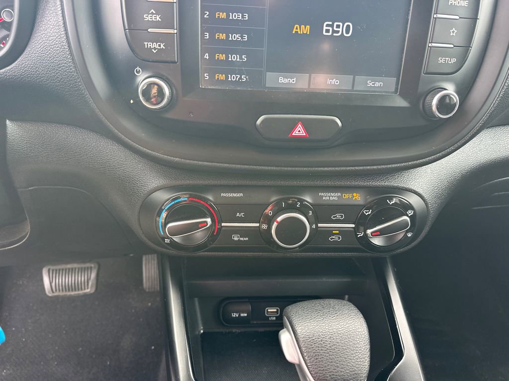 Used 2020 Kia Soul S image 28