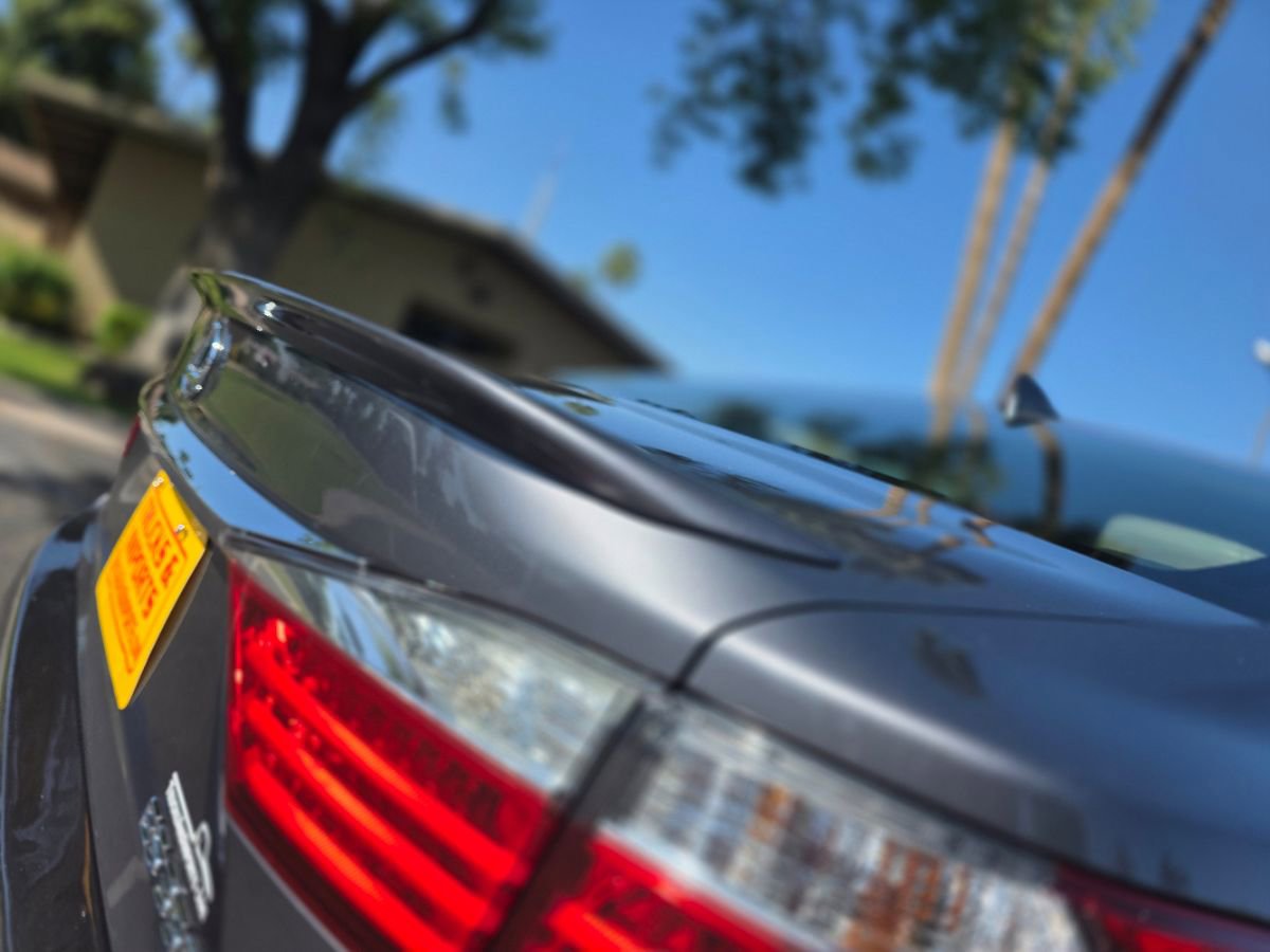 Used 2015 Lexus ES 350 w/ Premium Package FWD image 13