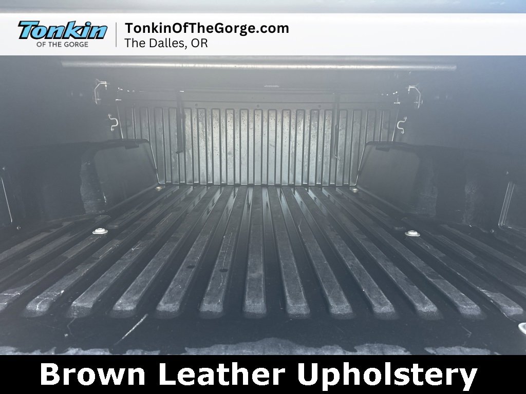 Used 2016 Toyota Tacoma Limited image 6