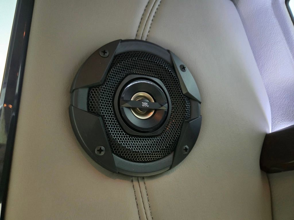 Used 2020 GMC Savana 2500 Explorer Limited SE image 43