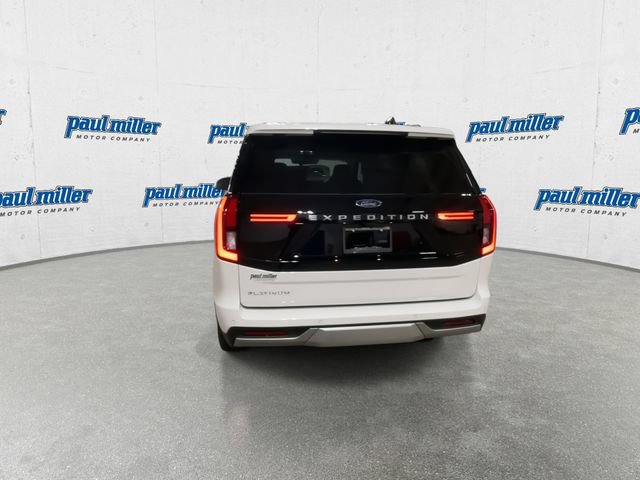 New 2026 Ford Expedition Platinum w/ Platinum Ultimate Package AWD/4WD image 9