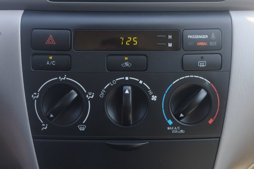 Used 2006 Toyota Corolla CE w/ All Weather Guard Pkg FWD image 5