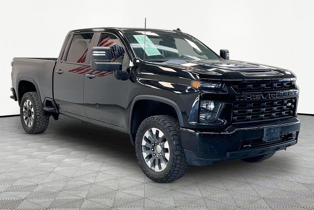 Used 2022 Chevrolet Silverado 2500 Custom w/ Custom Convenience Package AWD/4WD image 3