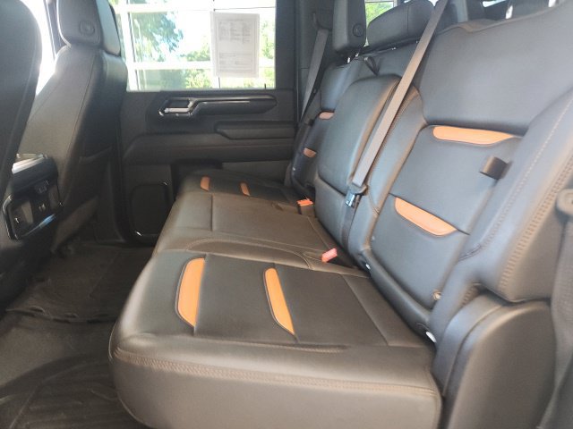 Used 2024 GMC Sierra 2500 AT4 w/ AT4 Premium Plus Package AWD/4WD image 36