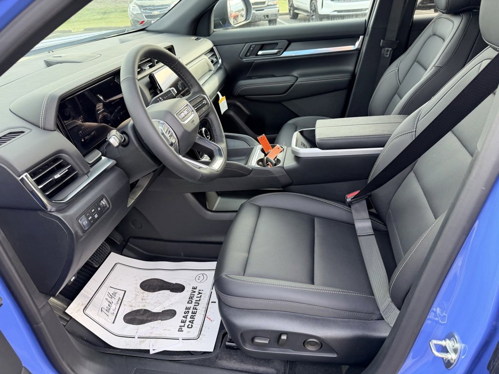 New 2026 GMC Terrain Elevation w/ Elevation Premium Package image 13