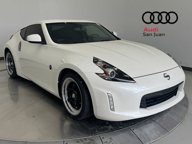 Used 2020 Nissan 370Z Coupe RWD image 1
