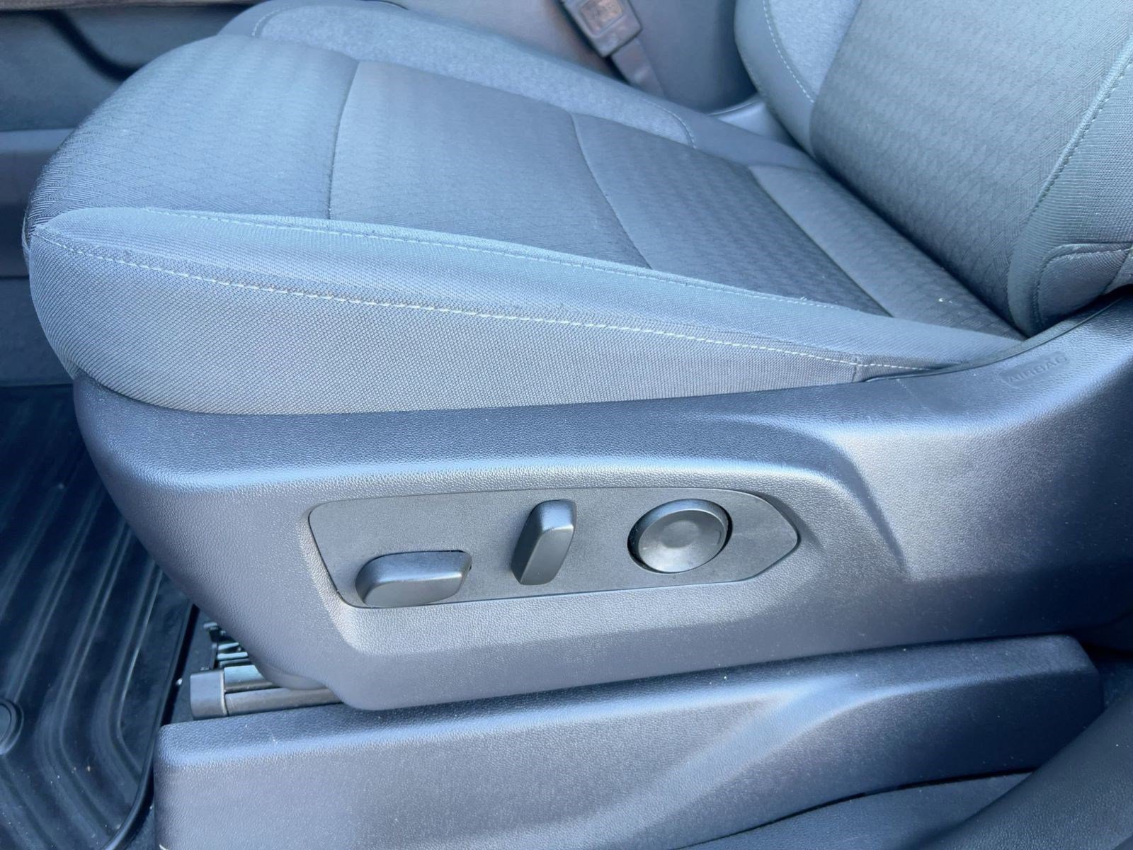 Certified 2025 Chevrolet Silverado 1500 LT w/ Texas Edition Plus image 14