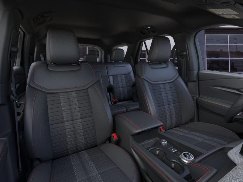New 2026 Ford Explorer ST-Line w/ ST-Line Street Pack AWD/4WD image 14