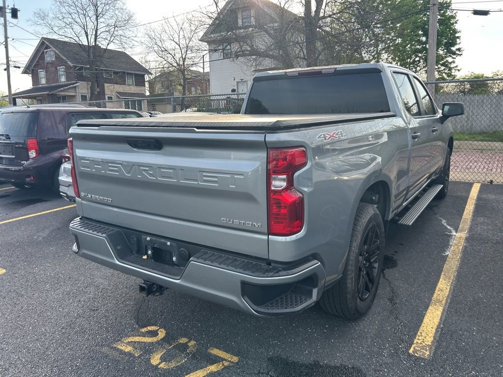 Used 2024 Chevrolet Silverado 1500 Custom AWD/4WD image 2