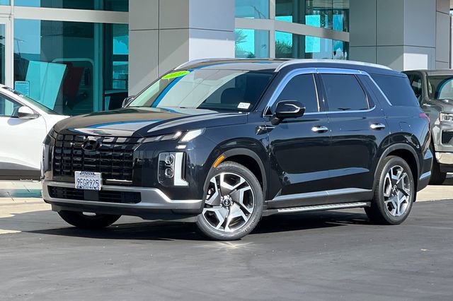 Used 2023 Hyundai Palisade SEL w/ Premium Package FWD image 8