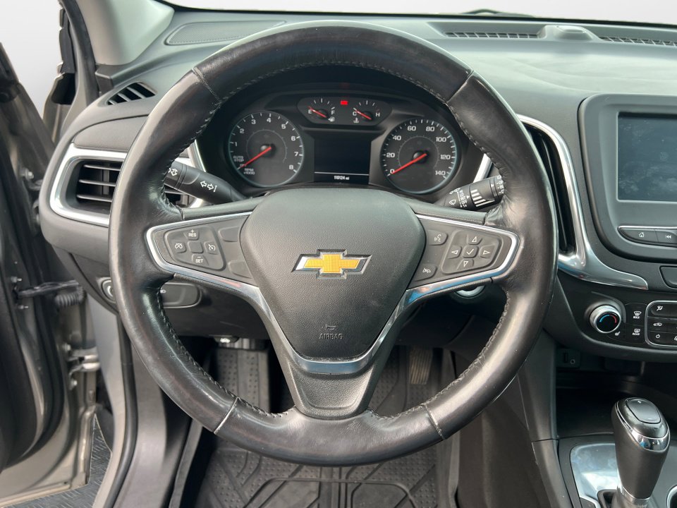Used 2018 Chevrolet Equinox LT image 13