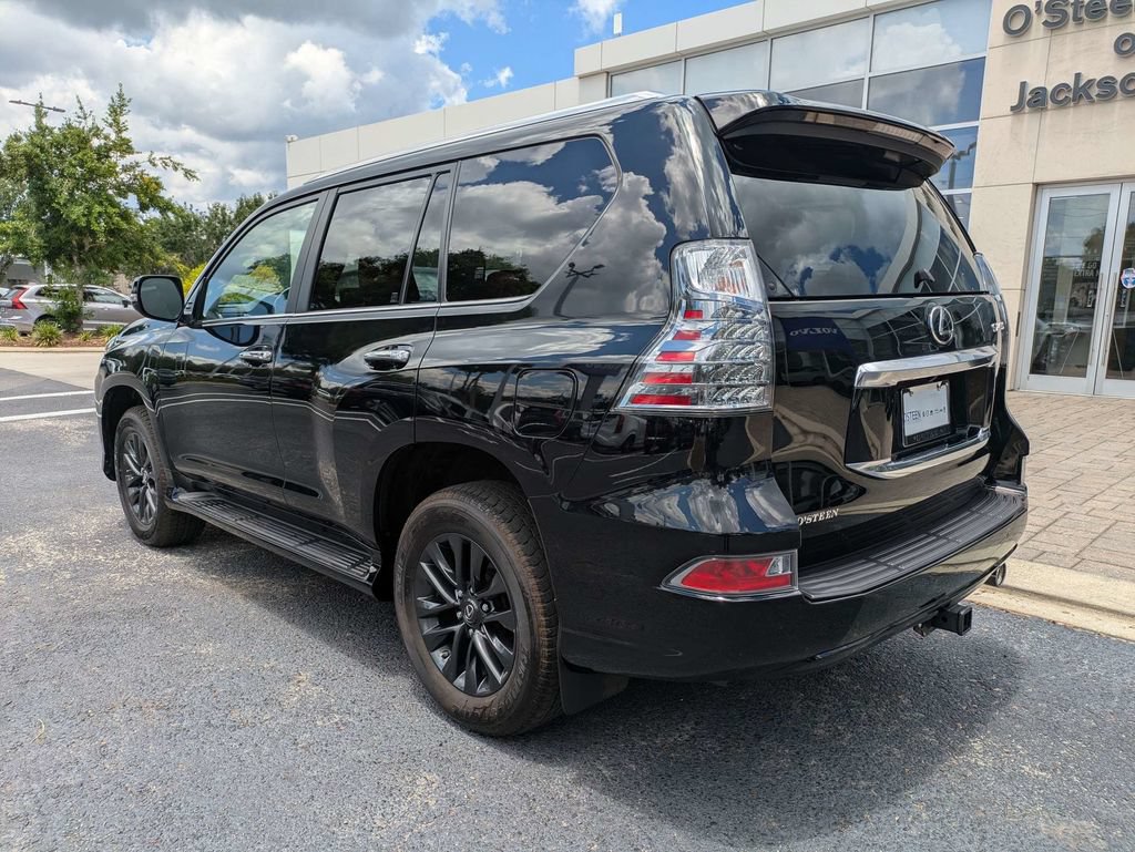 Used 2023 Lexus GX 460 Premium w/ Premium Plus Package AWD/4WD image 4