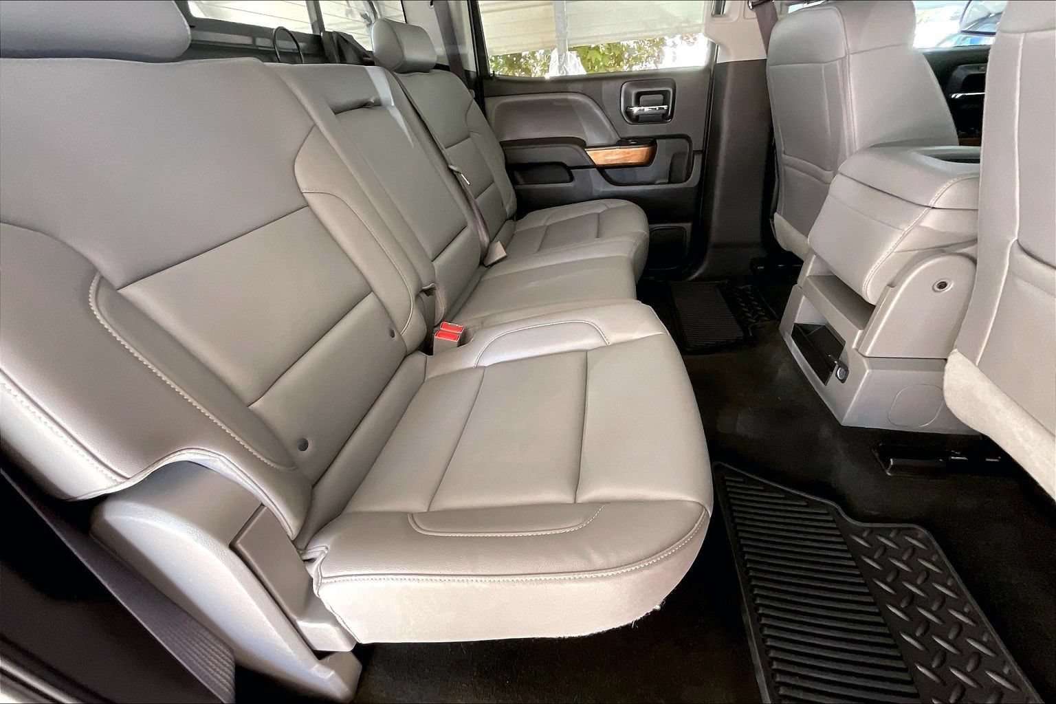 Used 2017 Chevrolet Silverado 1500 LTZ AWD/4WD image 21