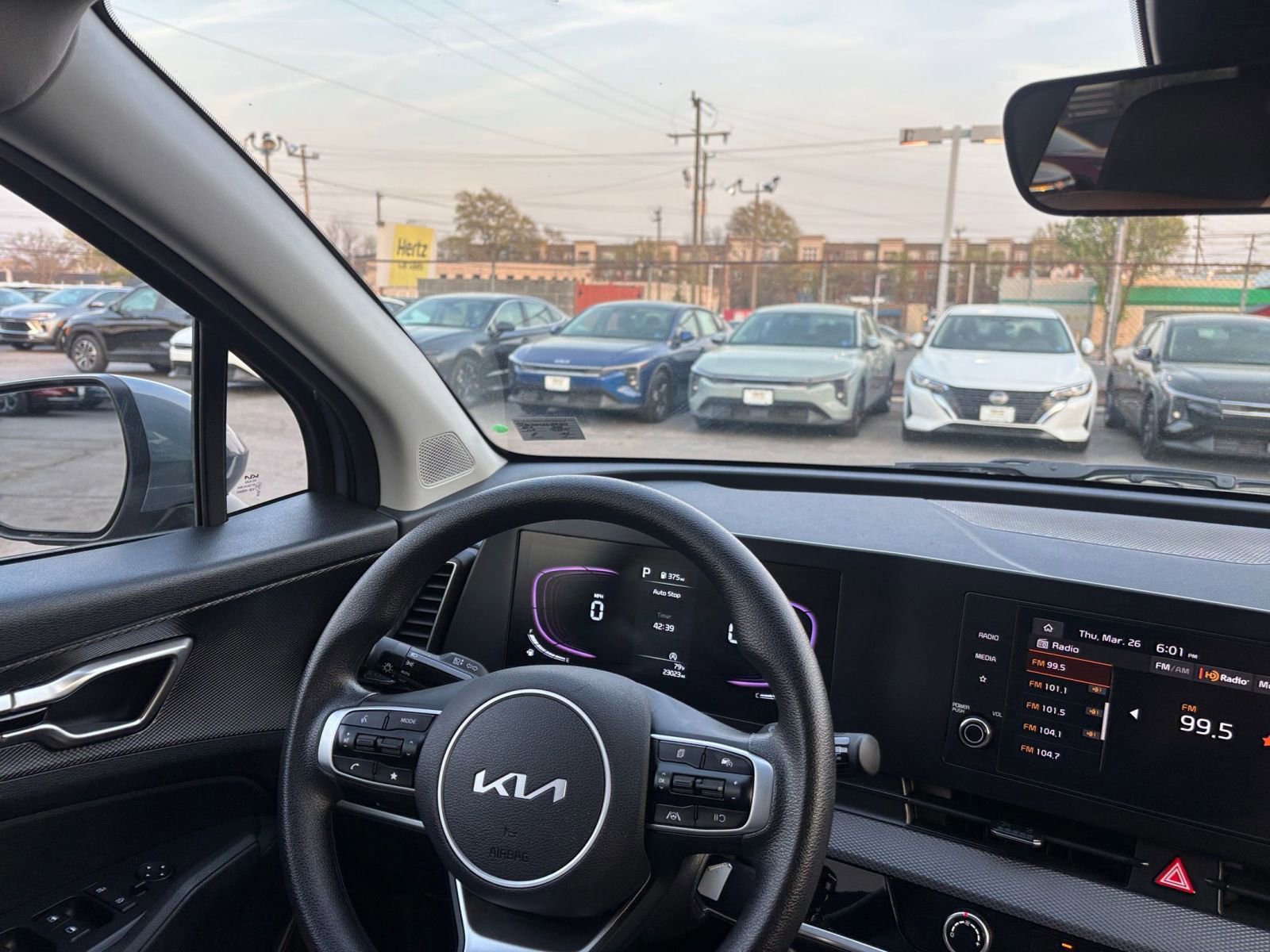 Used 2025 Kia Sportage LX image 34