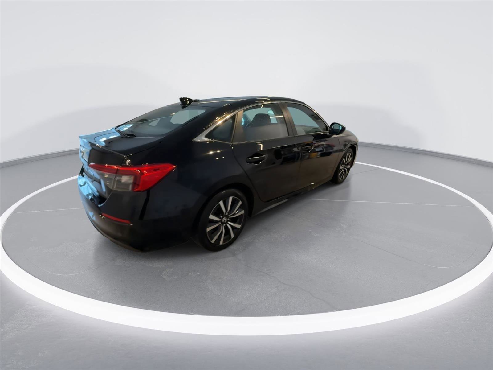 Used 2024 Honda Civic EX image 7