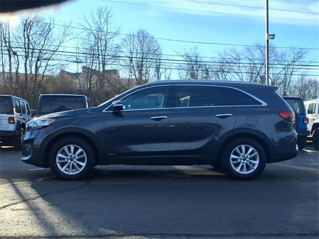 Used 2019 Kia Sorento LX w/ LX Convenience Package image 6