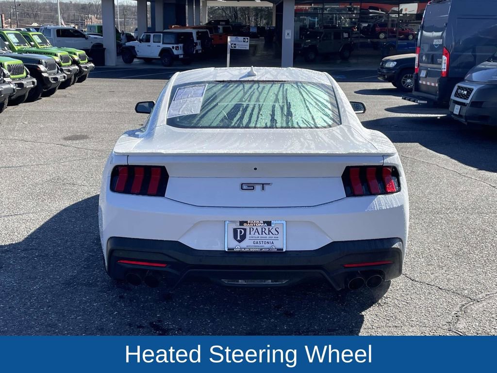 Used 2024 Ford Mustang GT Premium image 7
