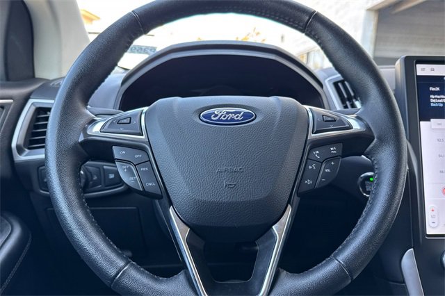 Used 2024 Ford Edge SEL image 26