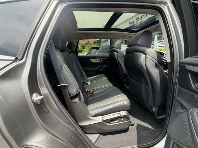Certified 2024 Acura MDX FWD w/ Technology Package image 18