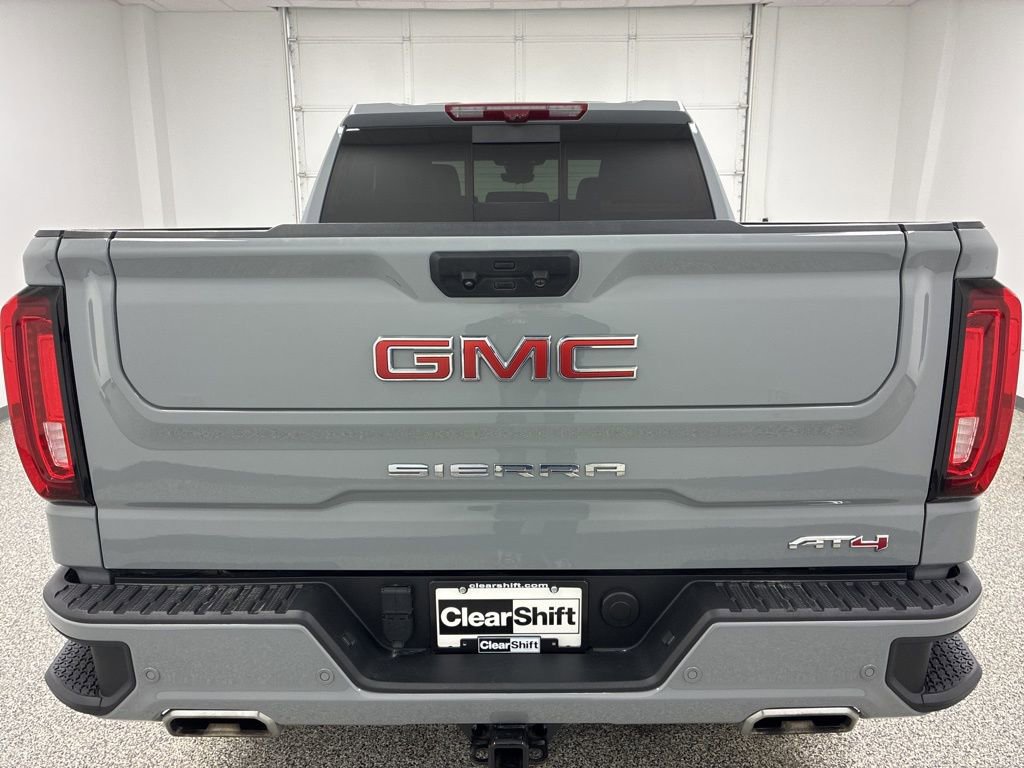 Used 2024 GMC Sierra 1500 AT4 w/ Technology Package image 9