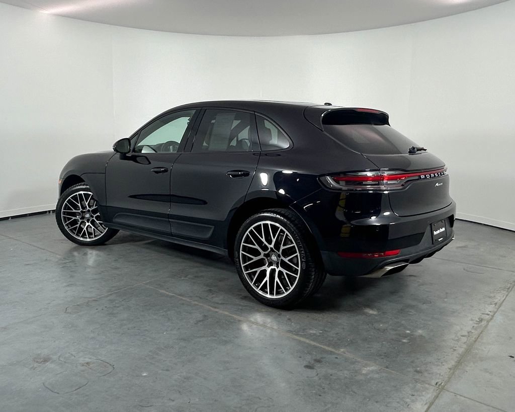 Certified 2020 Porsche Macan AWD/4WD image 3